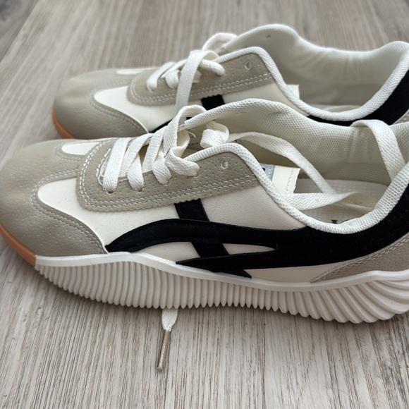 Deflorance brand new orthopedic shoes - Picture 4 of 7